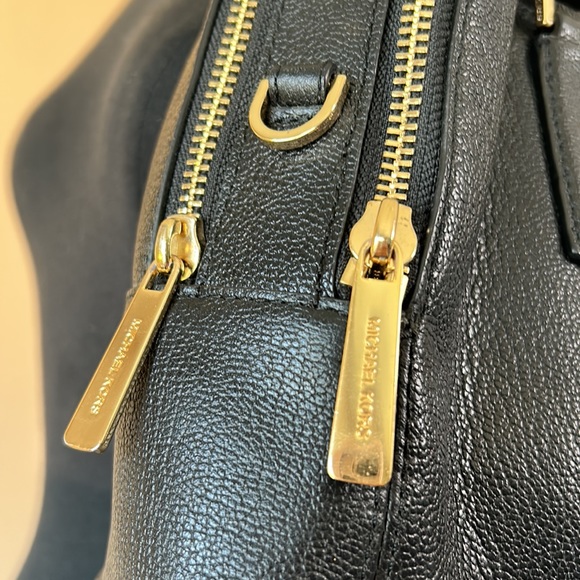 Michael Kors Alexis Black Pebble Leather Bag - Picture 6 of 15